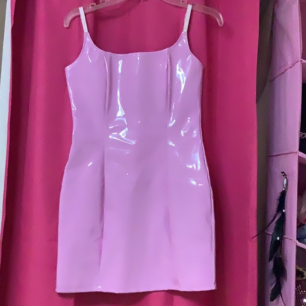 PrettyLittleThing Baby Pink PU Bodycon Dress🎀🦋💋🛍️❤️ - Picture 4 of 8